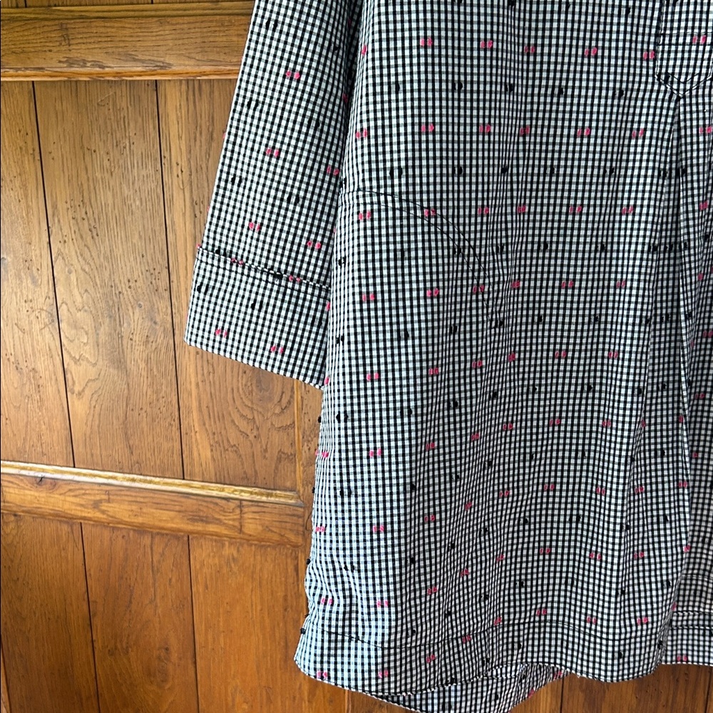 Appleseeds Black & White Check Popover Tunic with Subtle Hot Pink Dots - Picture 4 of 6